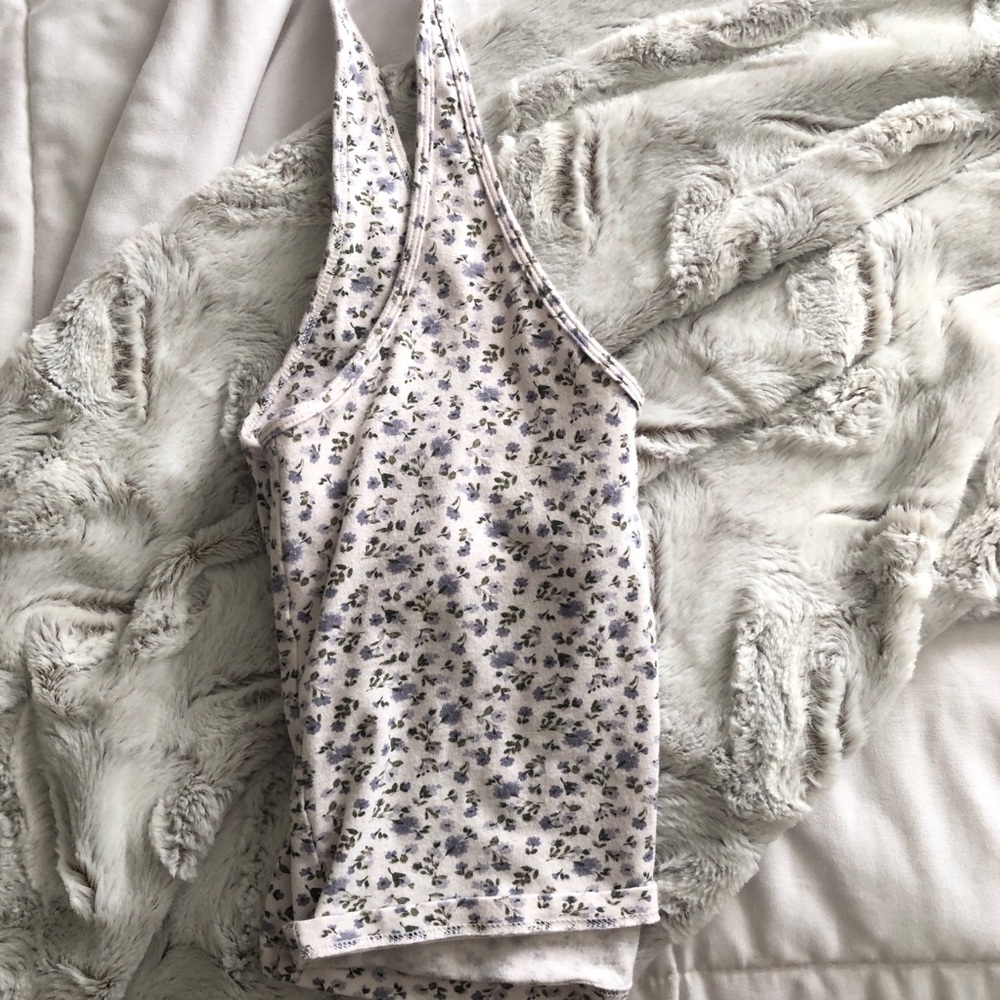 hollister floral halter top